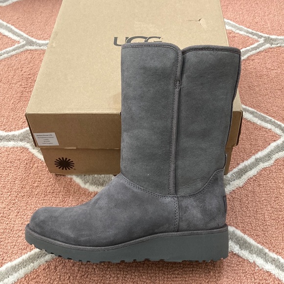 UGG | Shoes | Ugg Amie Boots Mid Calf 